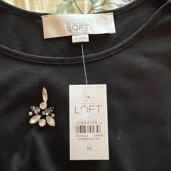 Ann Taylor LOFT Black Embellished Tank - Medium - Picture 4 of 5